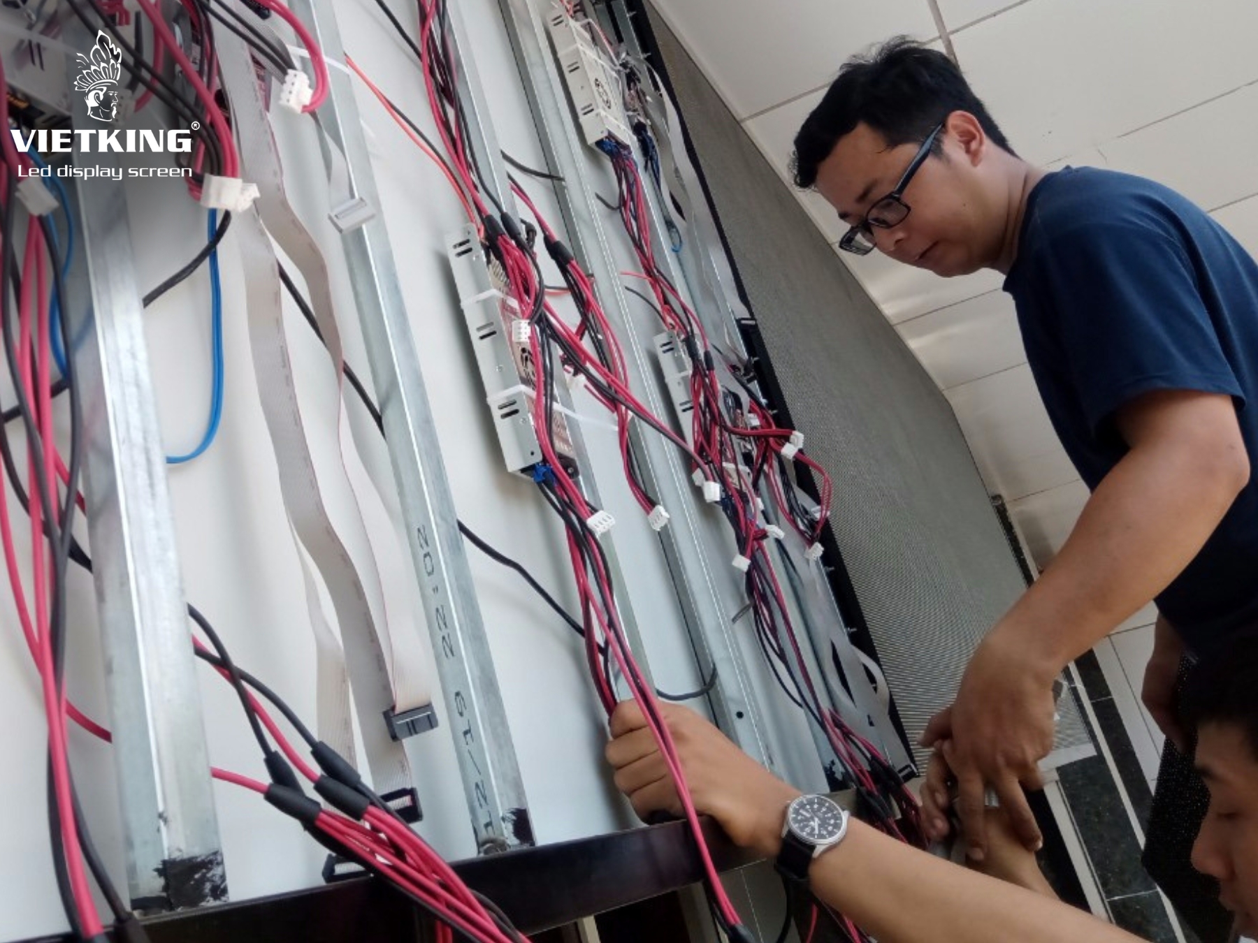 Cần lưu ý những gì khi thi công màn hình LED?