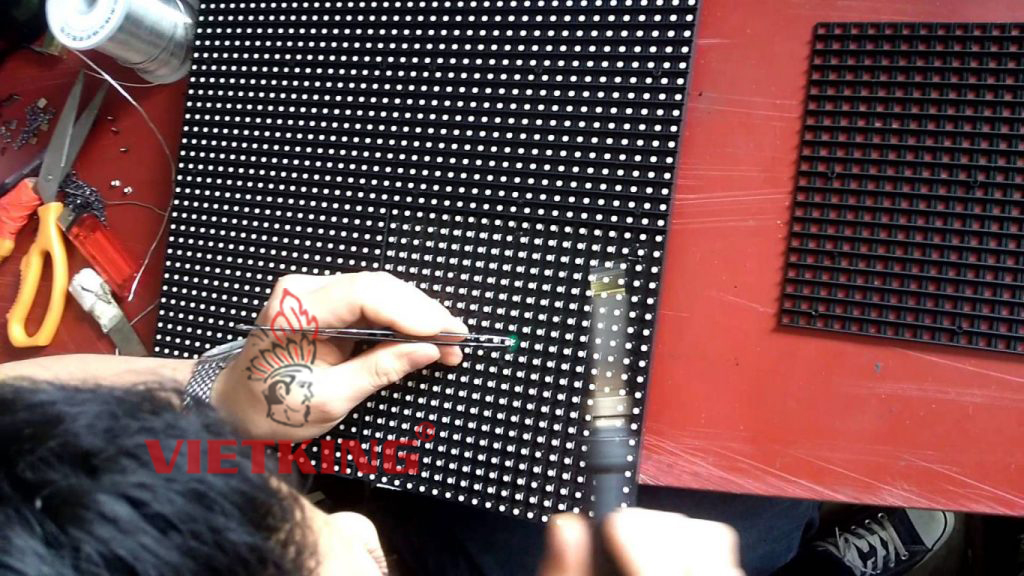 Một số hiện tượng thường gặp ở màn hình Led